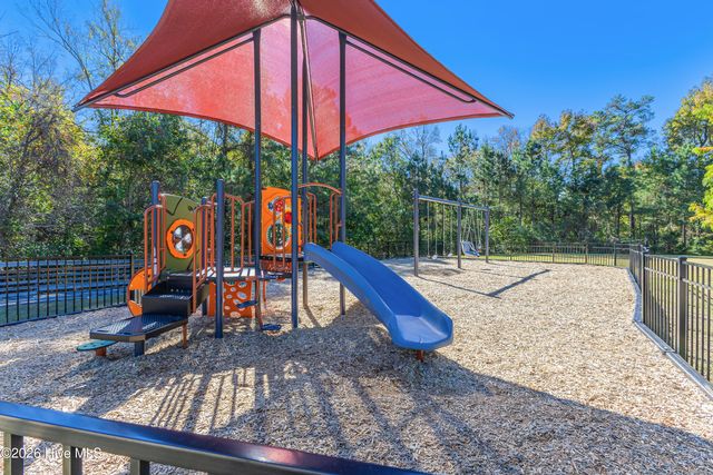 789 Breezewood Drive SE, Bolivia, NC 28422