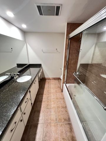 413 Greenbrier A, West Palm Beach, FL 33417