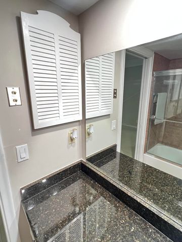 413 Greenbrier A, West Palm Beach, FL 33417