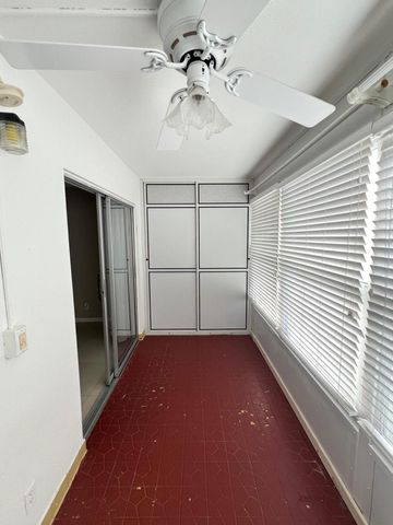 413 Greenbrier A, West Palm Beach, FL 33417