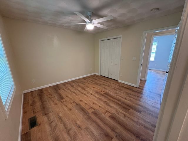 521 Tenth Avenue, Woonsocket, RI 02895
