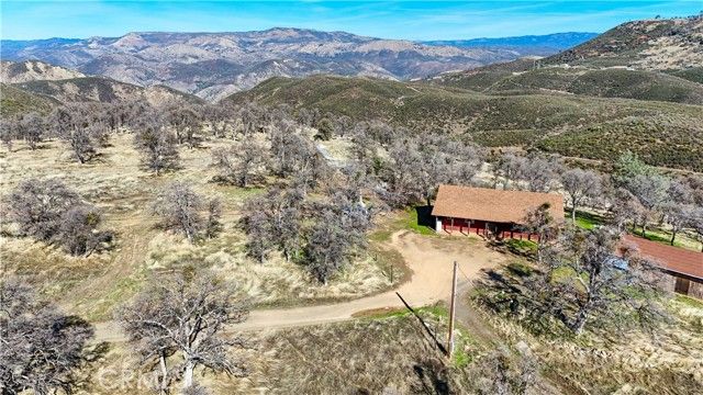 4745 Bear Valley, Mariposa, CA 95338