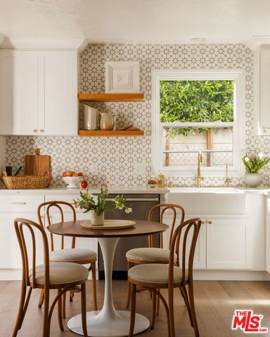 7606 Willoughby Avenue, West Hollywood, CA 90046