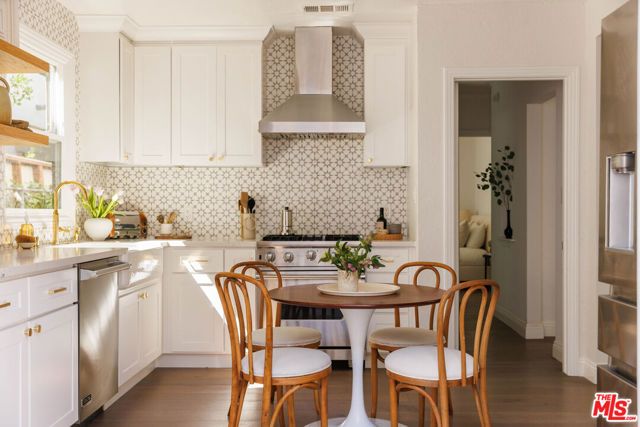 7606 Willoughby Avenue, West Hollywood, CA 90046