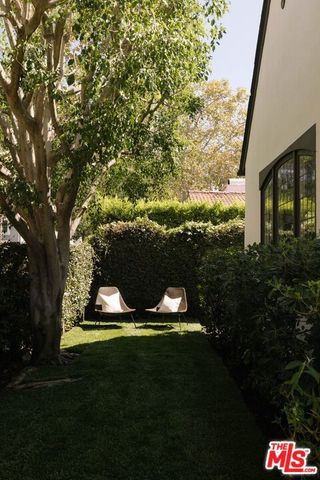 7606 Willoughby Avenue, West Hollywood, CA 90046