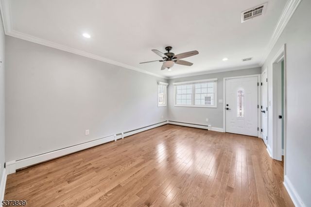 26 Wind Ridge Dr, North Caldwell Boro, NJ 07006