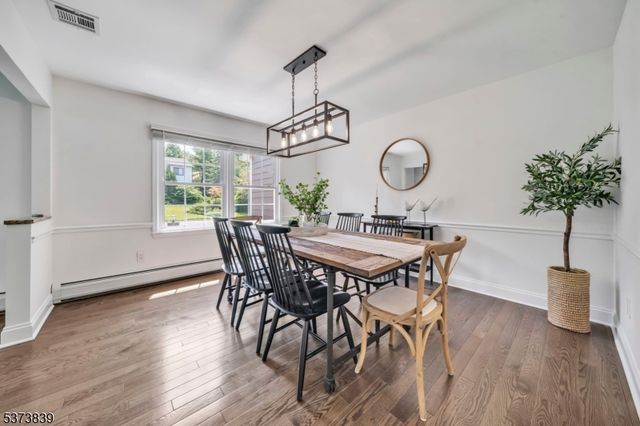 26 Wind Ridge Dr, North Caldwell Boro, NJ 07006