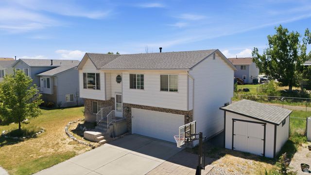 5335 S 4250 W, Roy, UT 84067