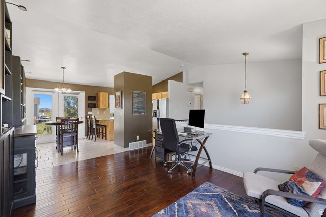 5335 S 4250 W, Roy, UT 84067