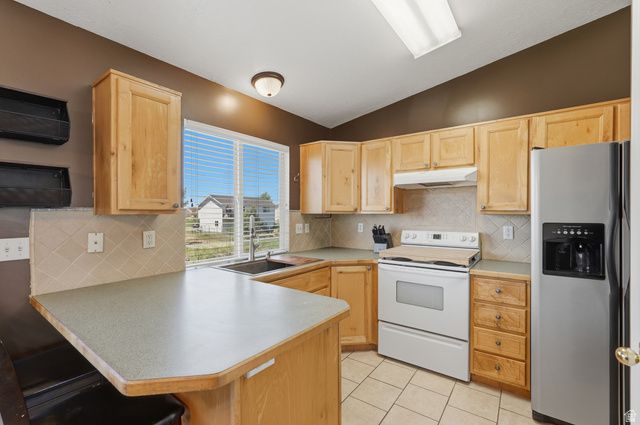 5335 S 4250 W, Roy, UT 84067