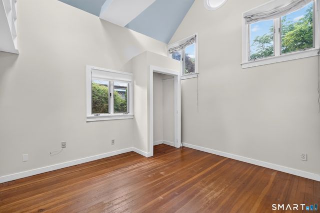 207 Pawson Road, Branford, CT 06405