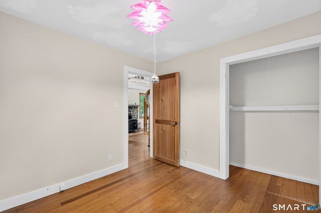 207 Pawson Road, Branford, CT 06405