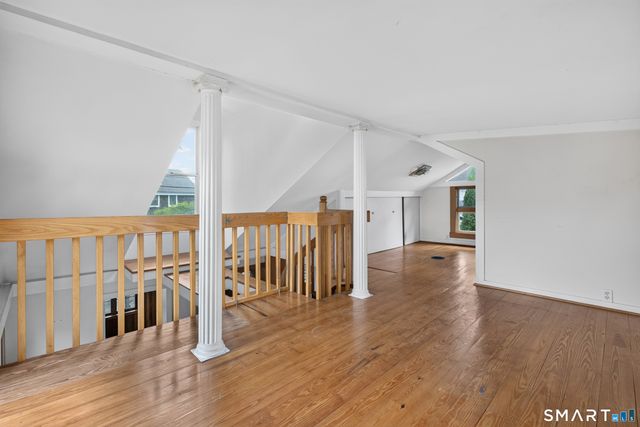 207 Pawson Road, Branford, CT 06405