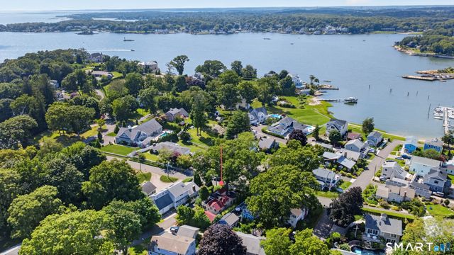 207 Pawson Road, Branford, CT 06405
