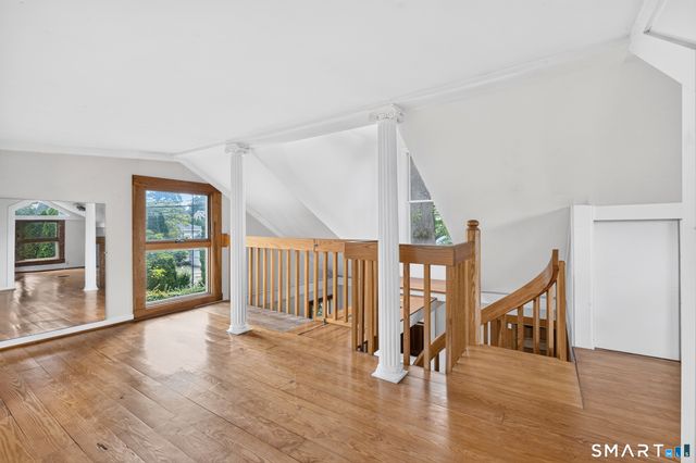 207 Pawson Road, Branford, CT 06405