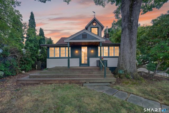 207 Pawson Road, Branford, CT 06405