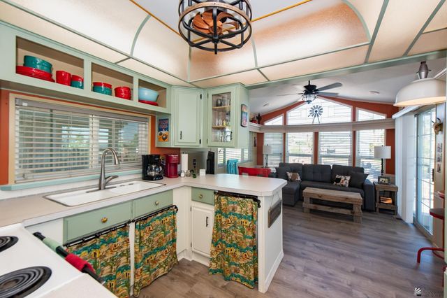 13459 E 51 St, Yuma, AZ 85367