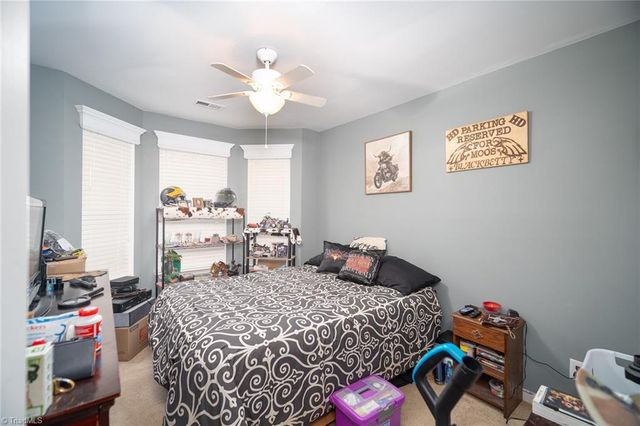 3569 Sydney Oaks Drive, Browns Summit, NC 27214