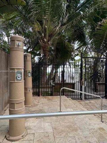 3416 Norfolk St, Pompano Beach, FL 33062