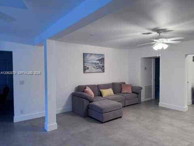 3416 Norfolk St, Pompano Beach, FL 33062