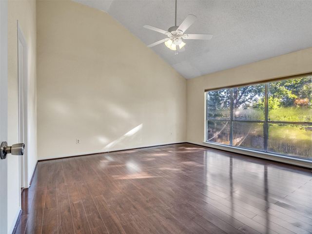 2313 Lynn Drive, Pearland, TX 77581