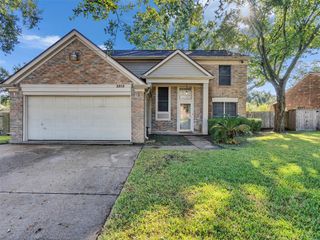 2313 Lynn Drive, Pearland, TX 77581