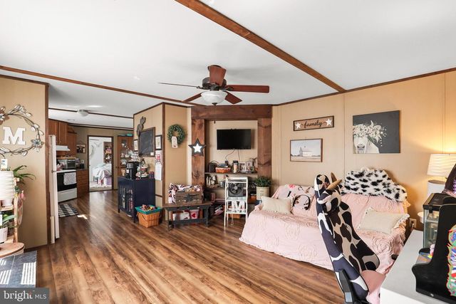 124 SHERRILL DR, New Oxford, PA 17350