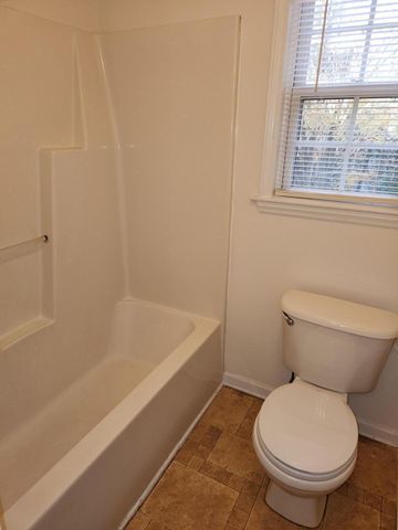 860 Darby Street, Raleigh, NC 27610