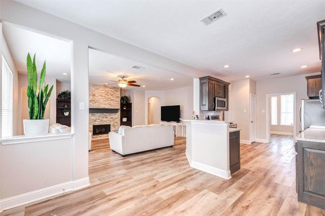 20827 Whitevine Way, Katy, TX 77450