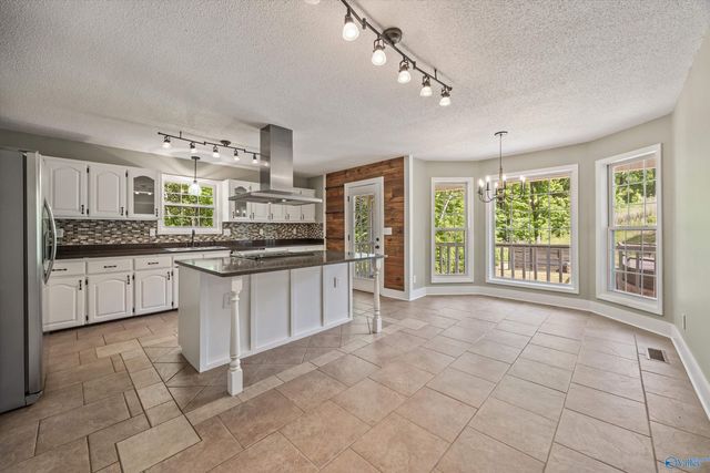 21336 Cairo Hollow Road, Athens, AL 35614