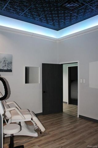 36403 Warren Road, Westland, MI 48185