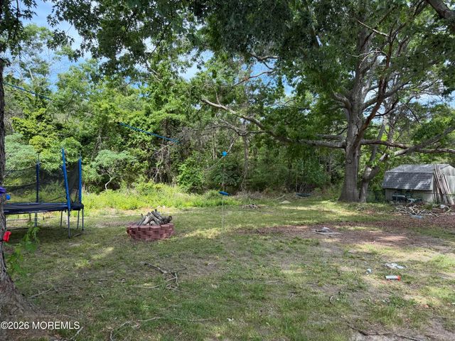 136 Pheasant Drive, Bayville, NJ 08721