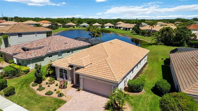 8769 MONTEREY BAY LOOP, Bradenton, FL 34212