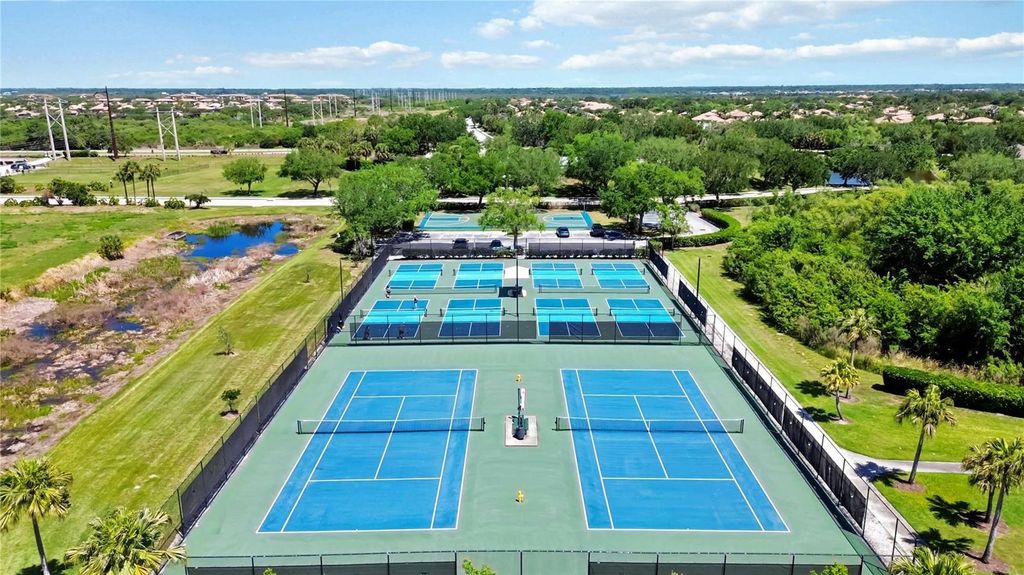 Image 52 of property listing at 8769 MONTEREY BAY LOOP, Bradenton, FL 34212