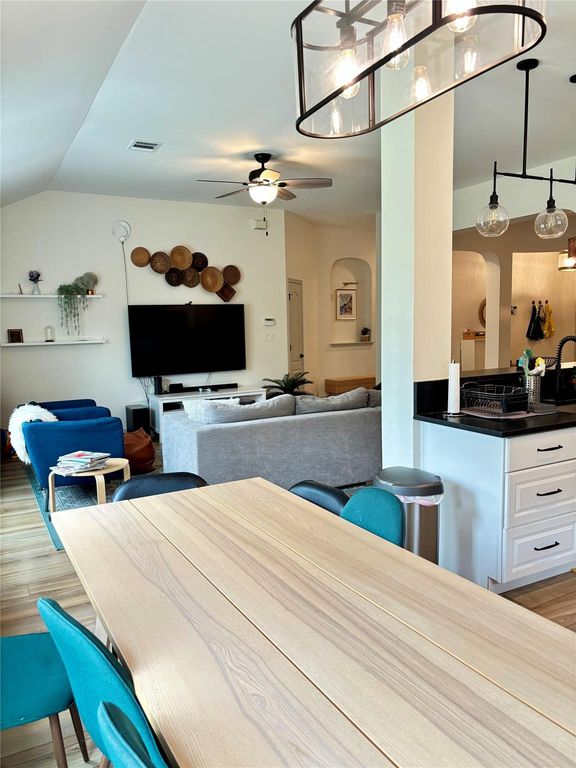 13620 Glen Mark DR, Manor, TX 78653