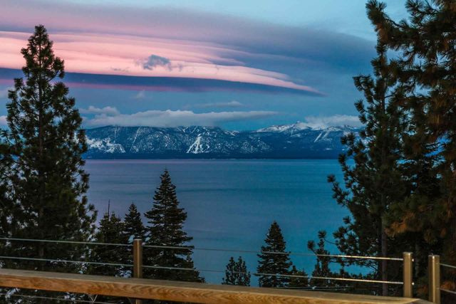 495 Lakeridge Court, Tahoma, CA 96142