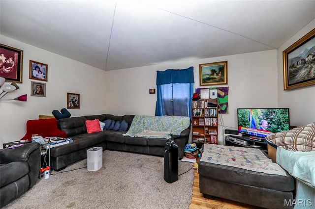 1819 N 16th Street, Swansea, IL 62226