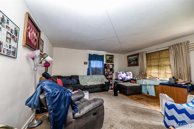 1819 N 16th Street, Swansea, IL 62226