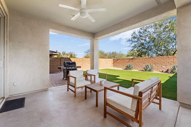 21927 N 31st Place, Phoenix, AZ 85050