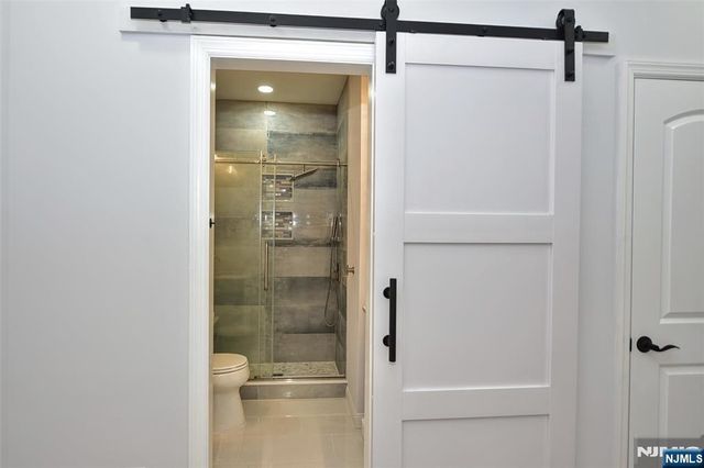 9-03 5th Street, Fair Lawn, NJ 07410