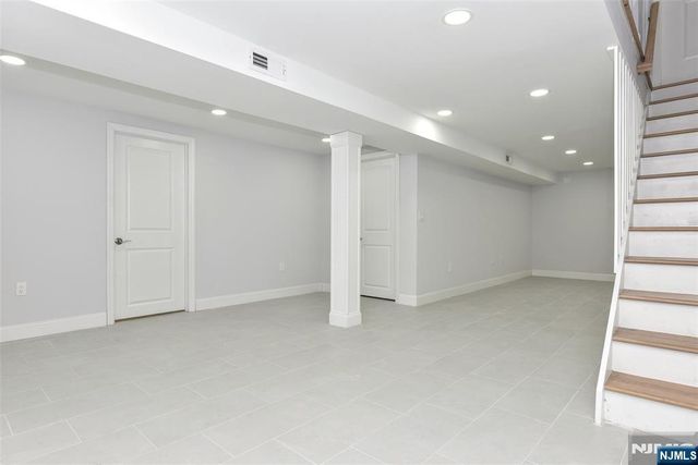 9-03 5th Street, Fair Lawn, NJ 07410