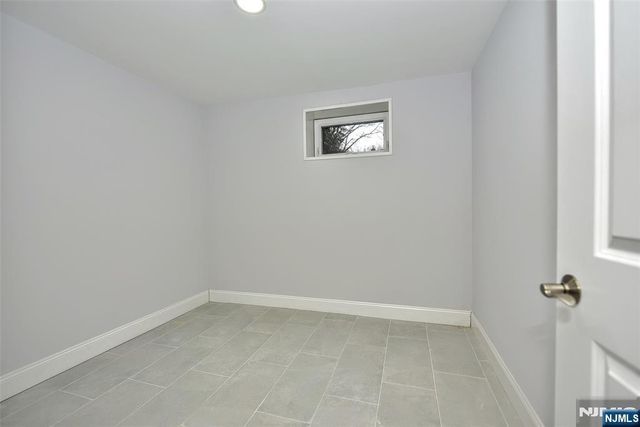 9-03 5th Street, Fair Lawn, NJ 07410