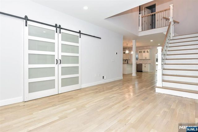 9-03 5th Street, Fair Lawn, NJ 07410