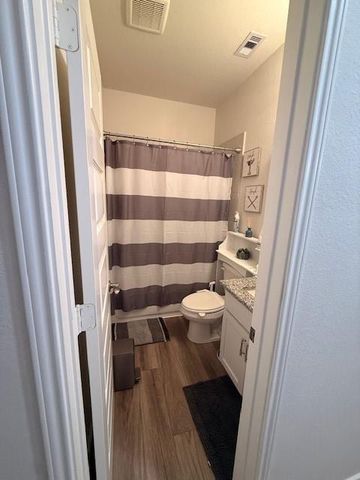 10318 Greenhorn Lane, Rosharon, TX 77583