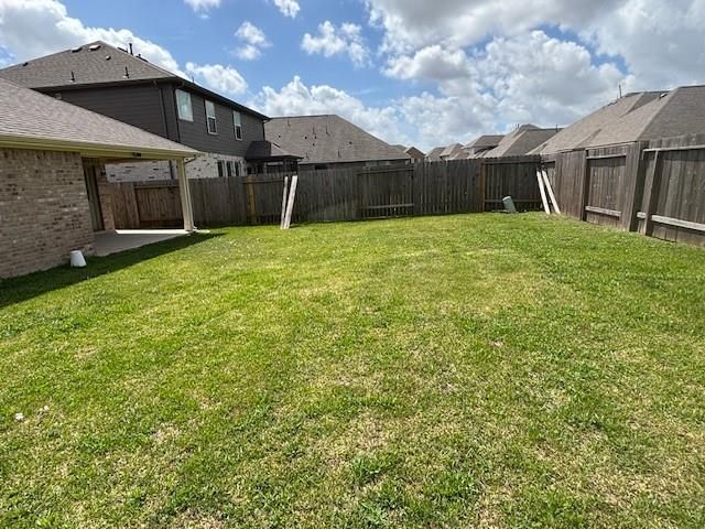 10318 Greenhorn Lane, Rosharon, TX 77583