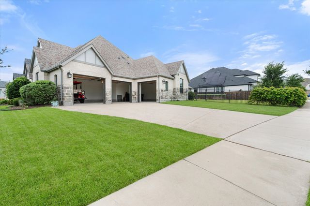 13601 Green Elm Road, Fort Worth, TX 76008