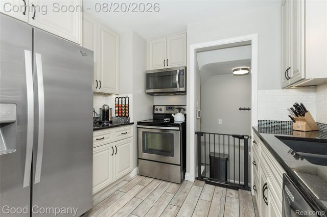 1701 N Altadena Avenue, Royal Oak, MI 48067