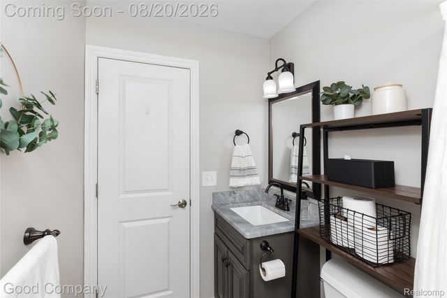 1701 N Altadena Avenue, Royal Oak, MI 48067