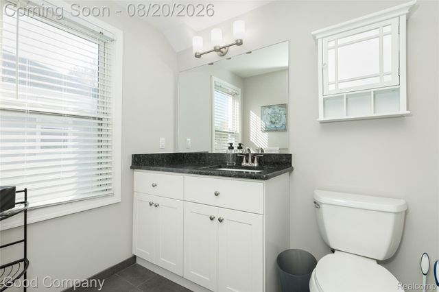 1701 N Altadena Avenue, Royal Oak, MI 48067