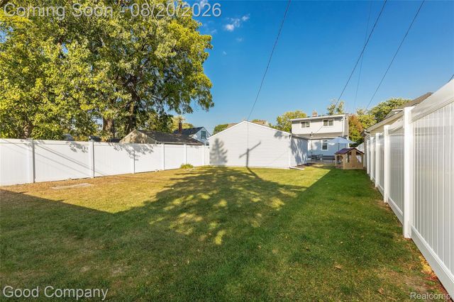 1701 N Altadena Avenue, Royal Oak, MI 48067